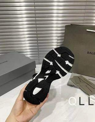 Picture of Balenciaga Shoes _SKUBalenciagasz38-44ngh01021366